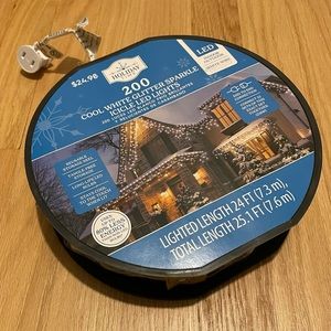 BNIB White Icicle LED Christmas Lights